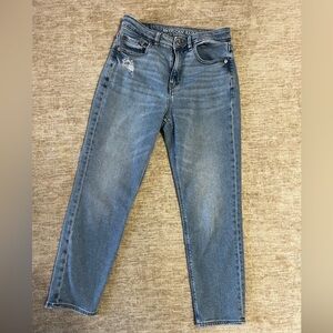 American Eagle Mom Jeans